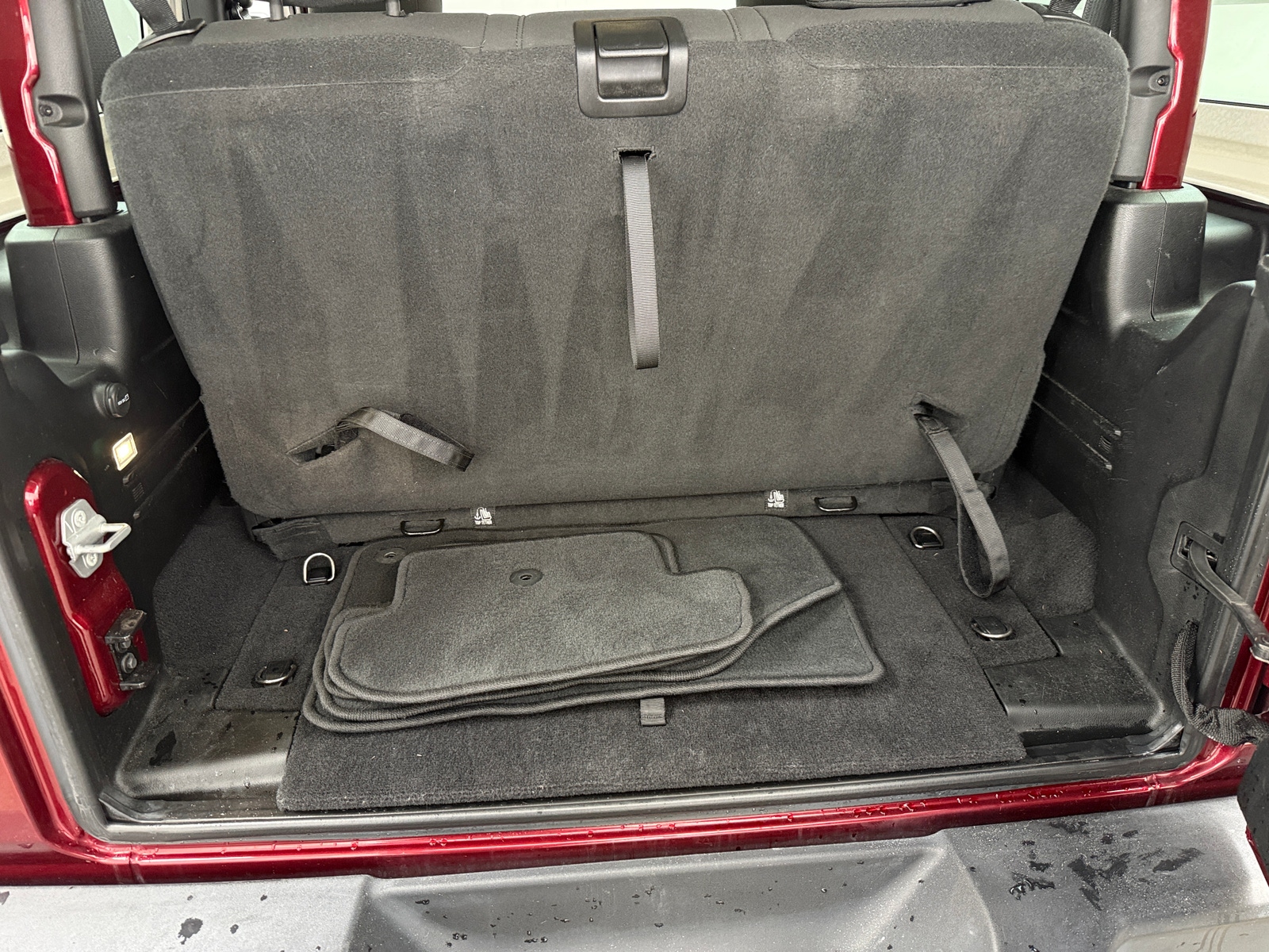 Thumbnail: 2021 Jeep Wrangler - 7