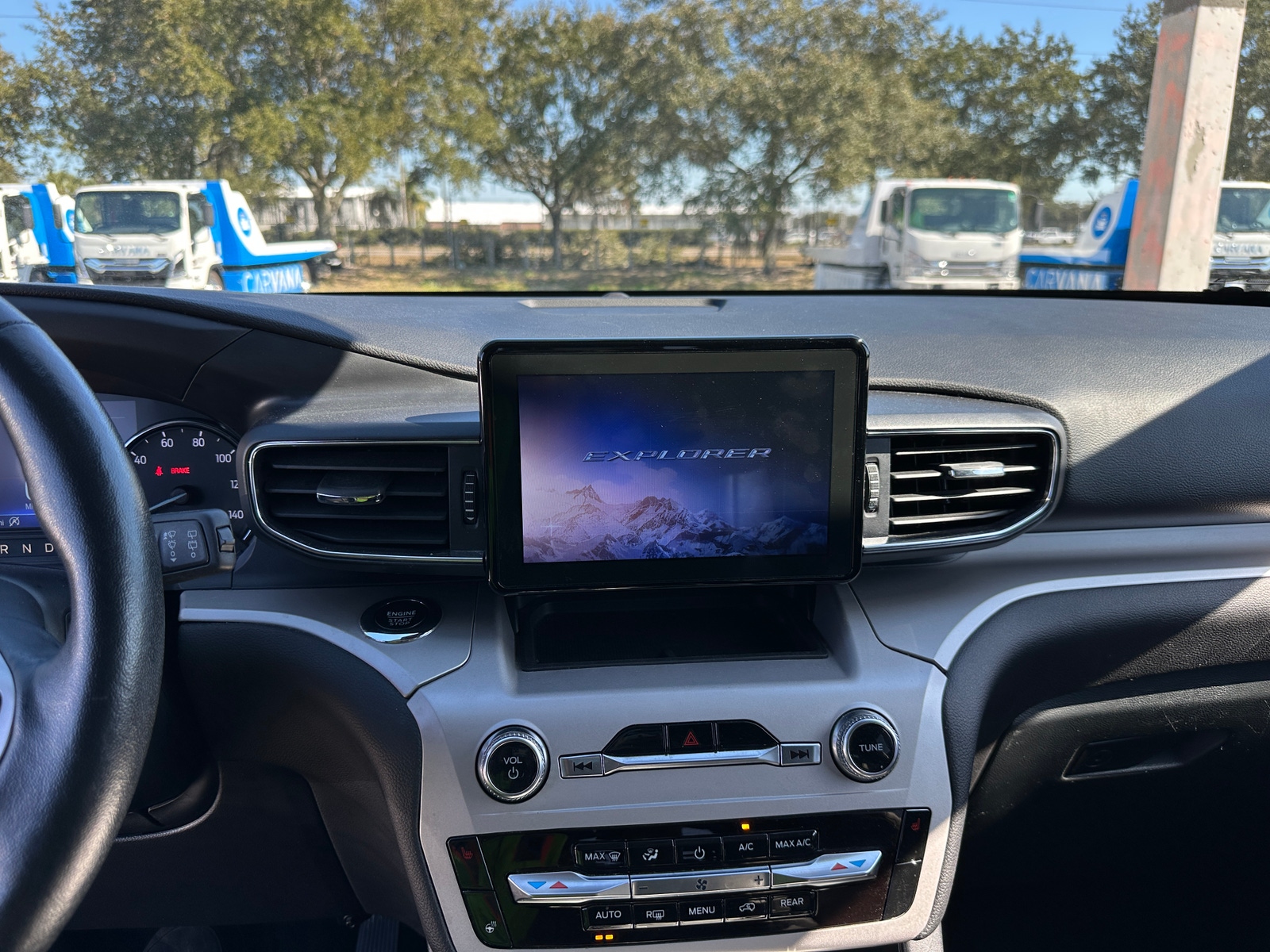 Thumbnail: 2023 Ford Explorer - 4