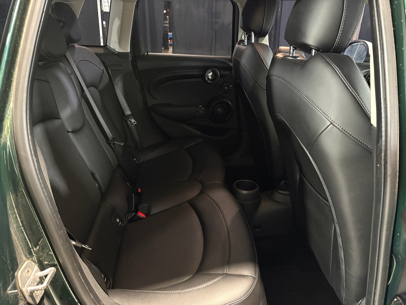 Thumbnail: 2017 MINI Cooper Hardtop - 5