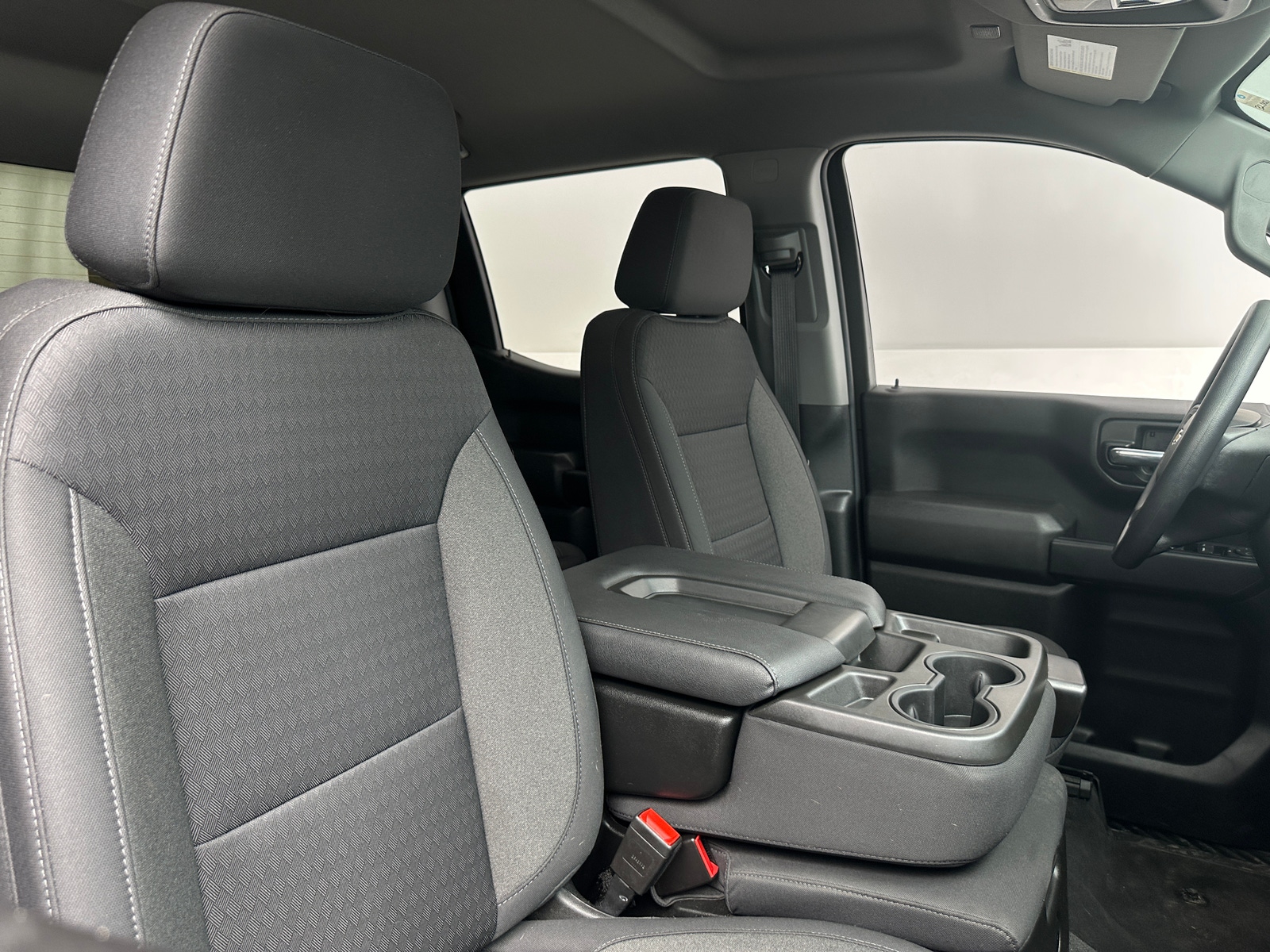 Thumbnail: 2022 Chevrolet Silverado 1500 - 2