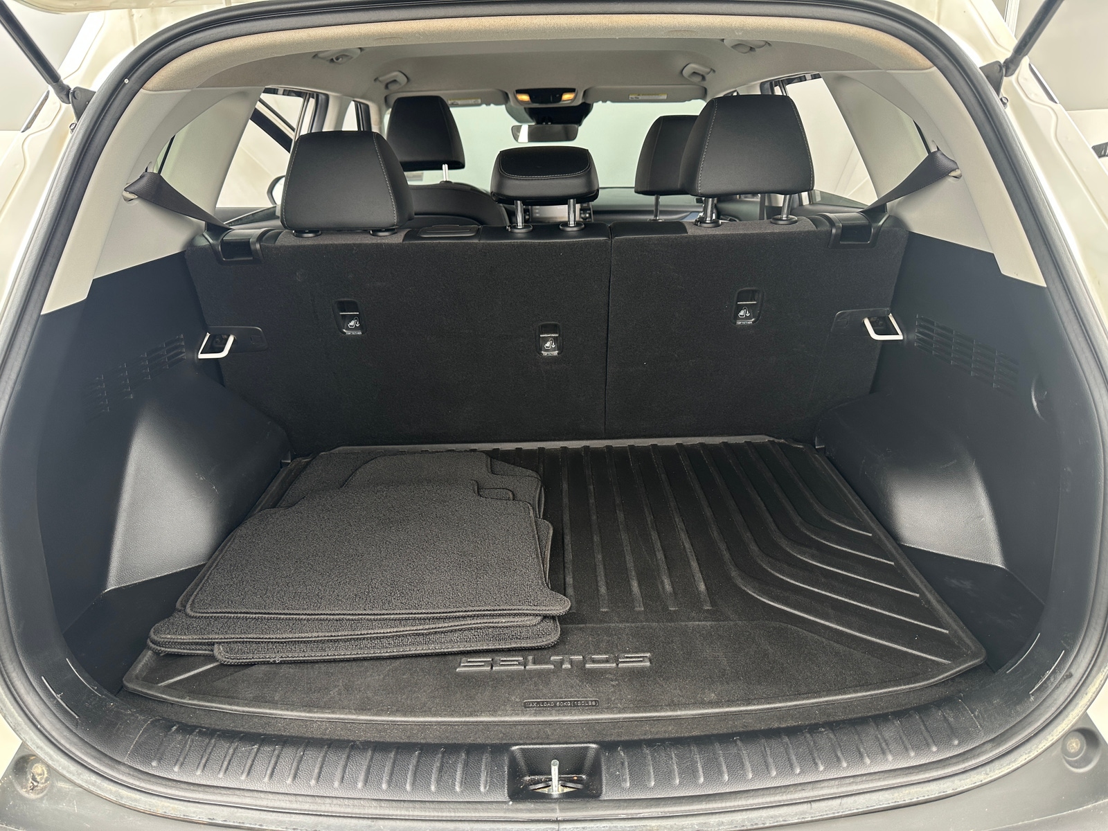 Thumbnail: 2021 Kia Seltos - 6