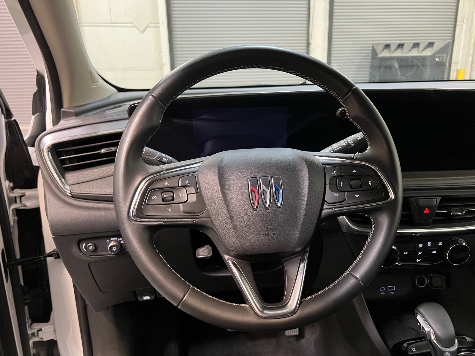 Thumbnail: 2025 Buick Encore GX - 5