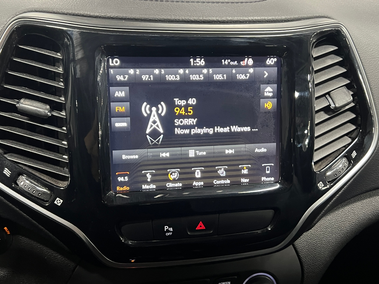 Thumbnail: 2019 Jeep Cherokee - 3