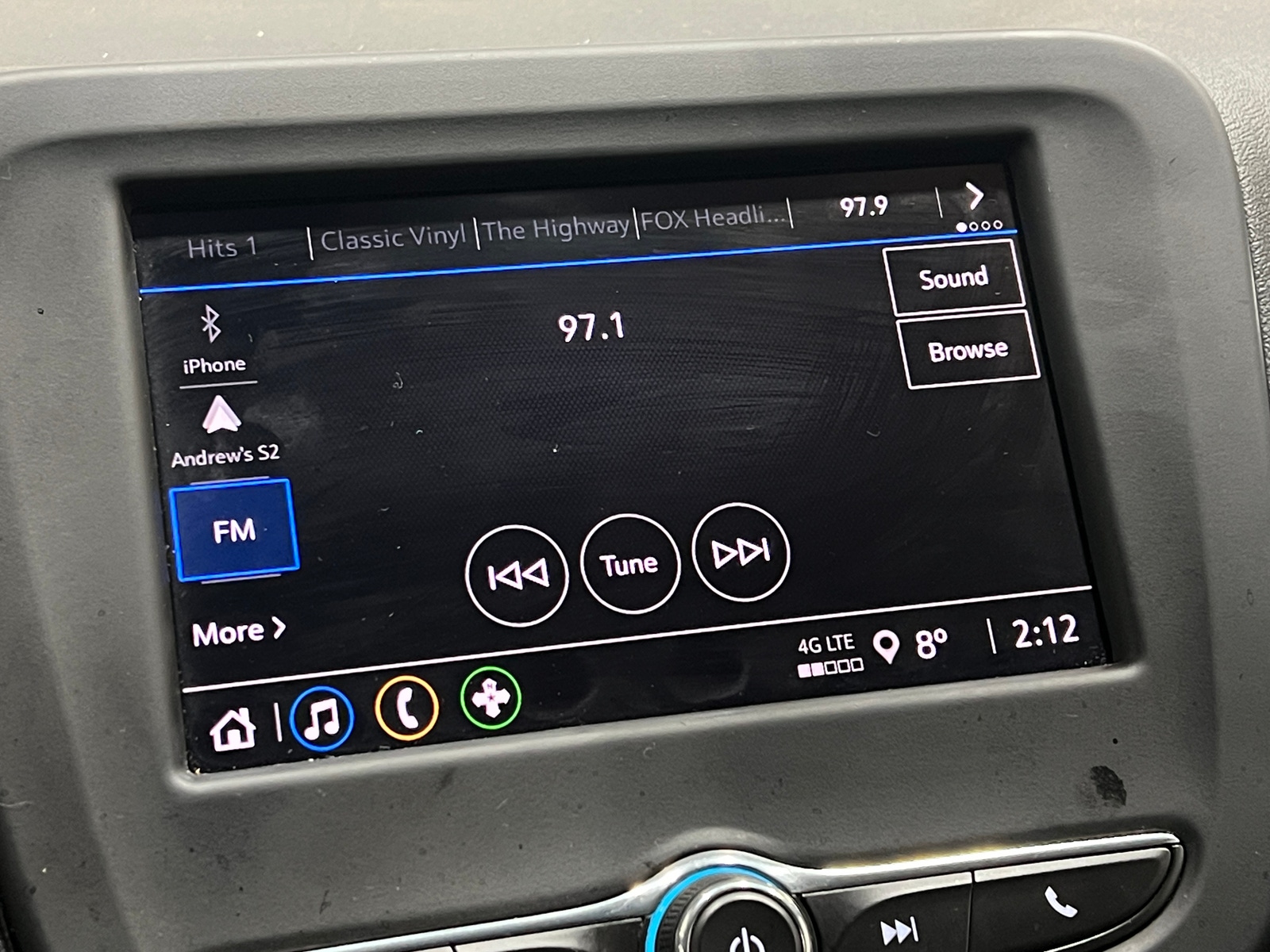 Thumbnail: 2023 Chevrolet Equinox - 4