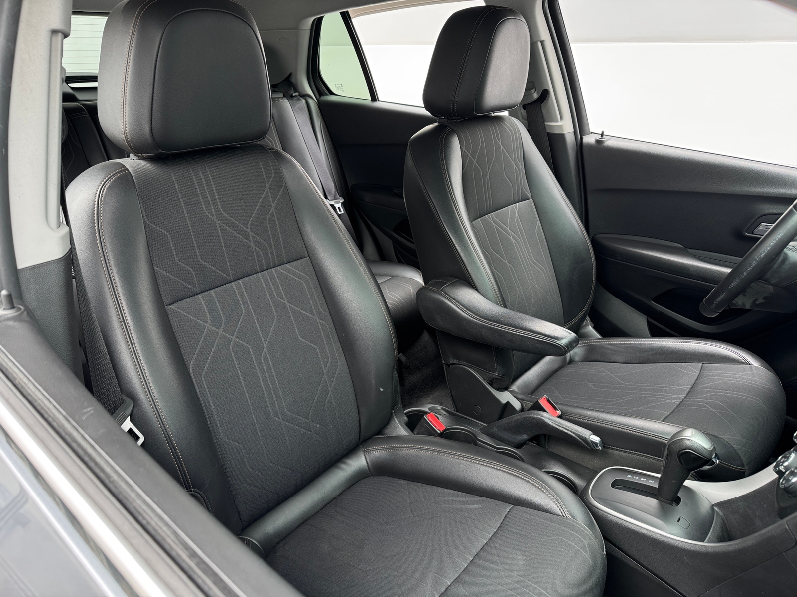 Thumbnail: 2019 Chevrolet Trax - 2