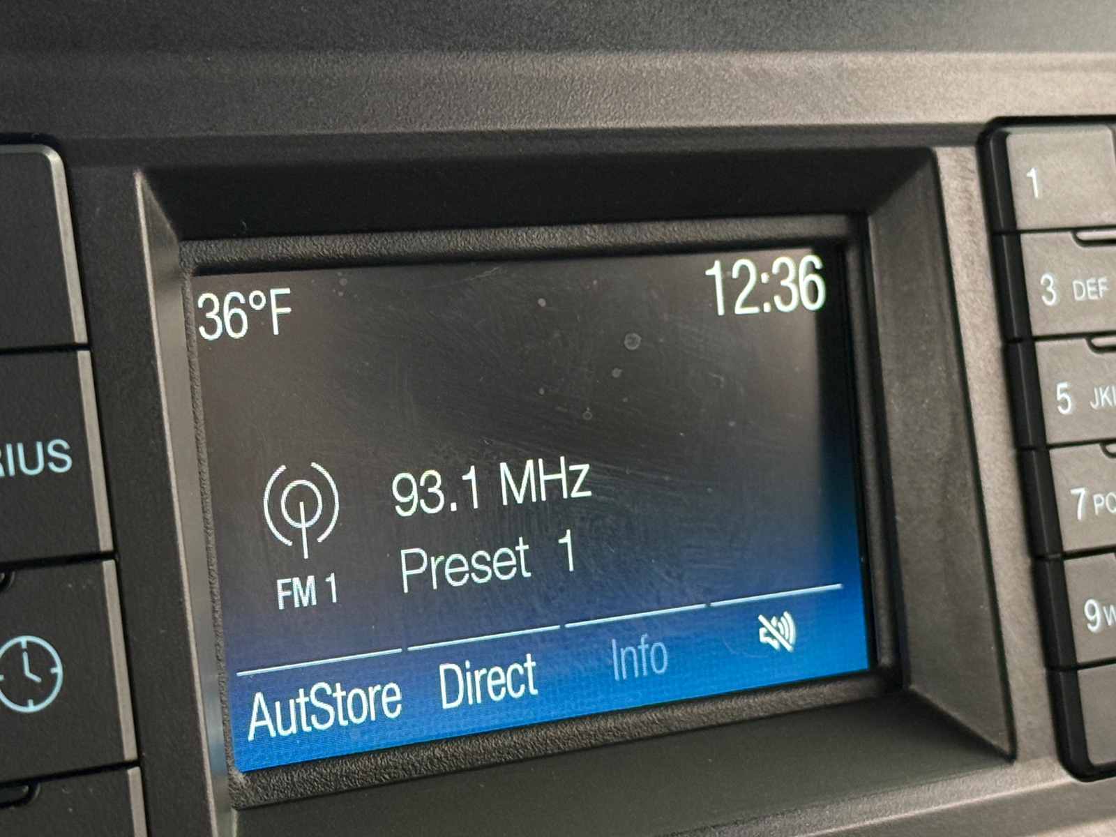 Thumbnail: 2019 Ford Econoline - 4