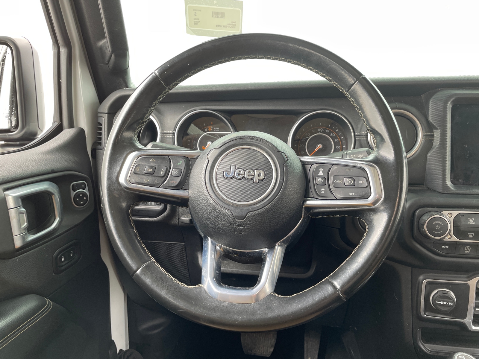 Thumbnail: 2020 Jeep Gladiator - 4