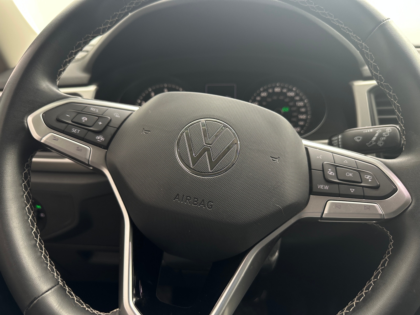 Thumbnail: 2021 Volkswagen Atlas - 4