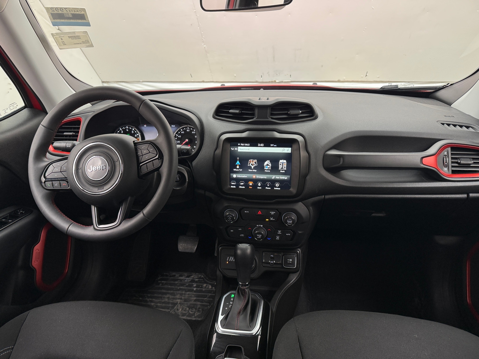 Thumbnail: 2022 Jeep Renegade - 3