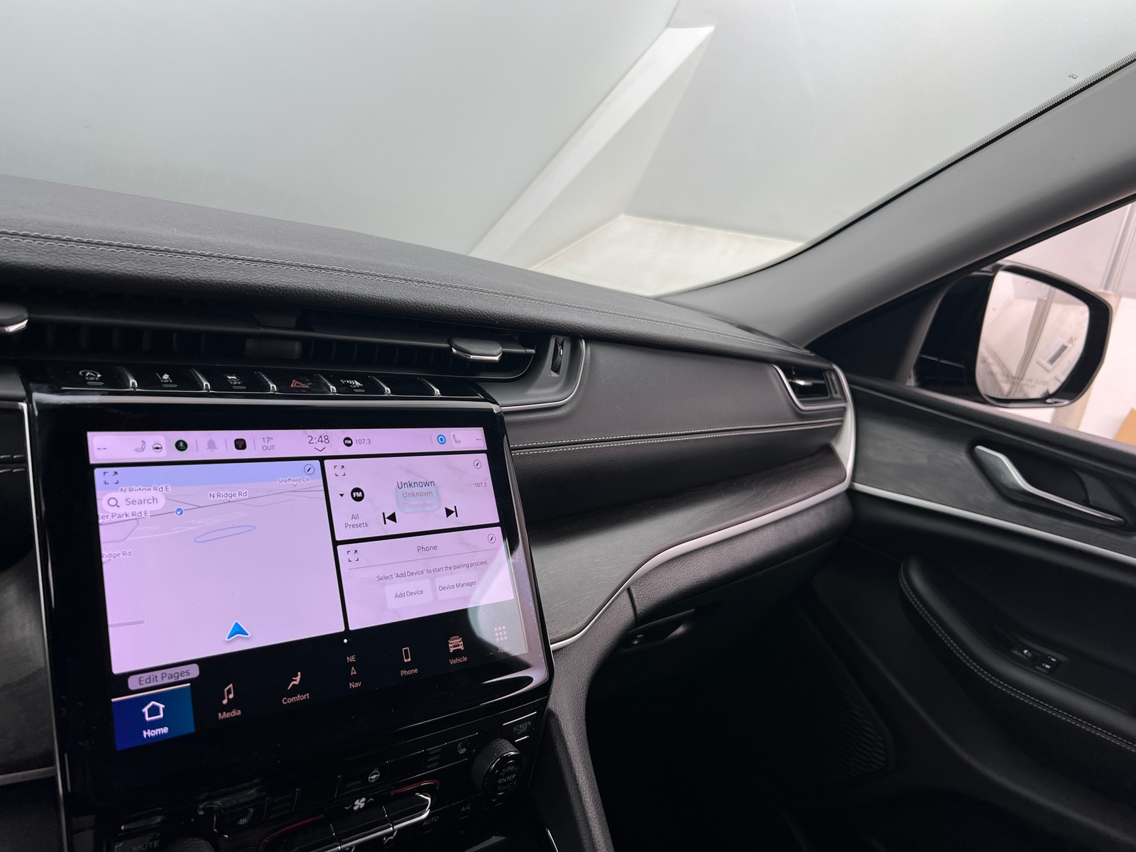 Thumbnail: 2023 Jeep Grand Cherokee - 3