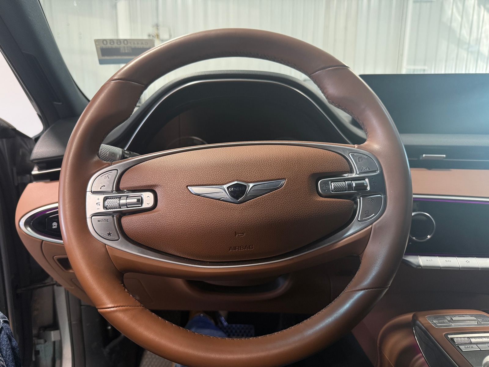 Thumbnail: 2023 Genesis GV70 - 4