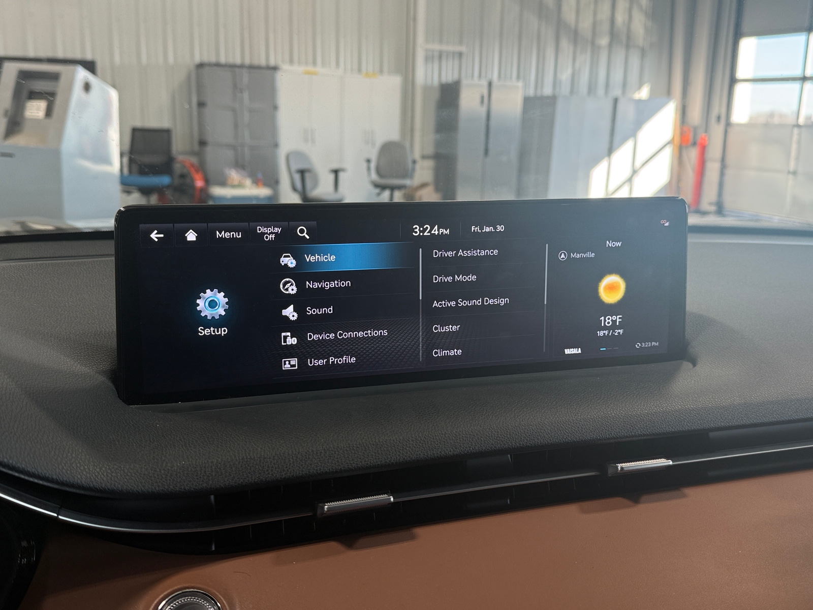 Thumbnail: 2023 Genesis GV70 - 3