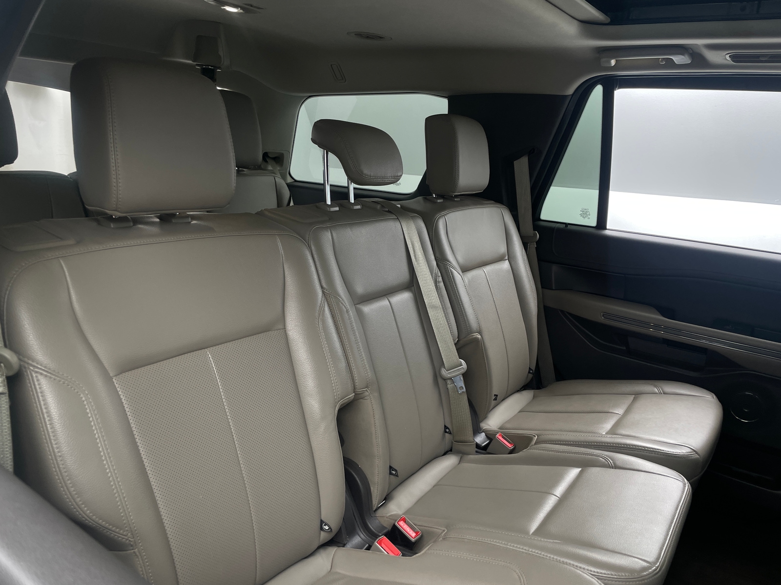 Thumbnail: 2021 Ford Expedition - 5