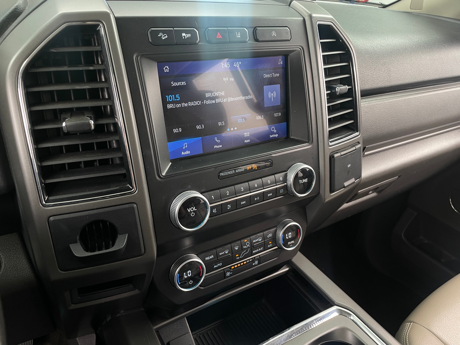 Thumbnail: 2021 Ford Expedition - 3