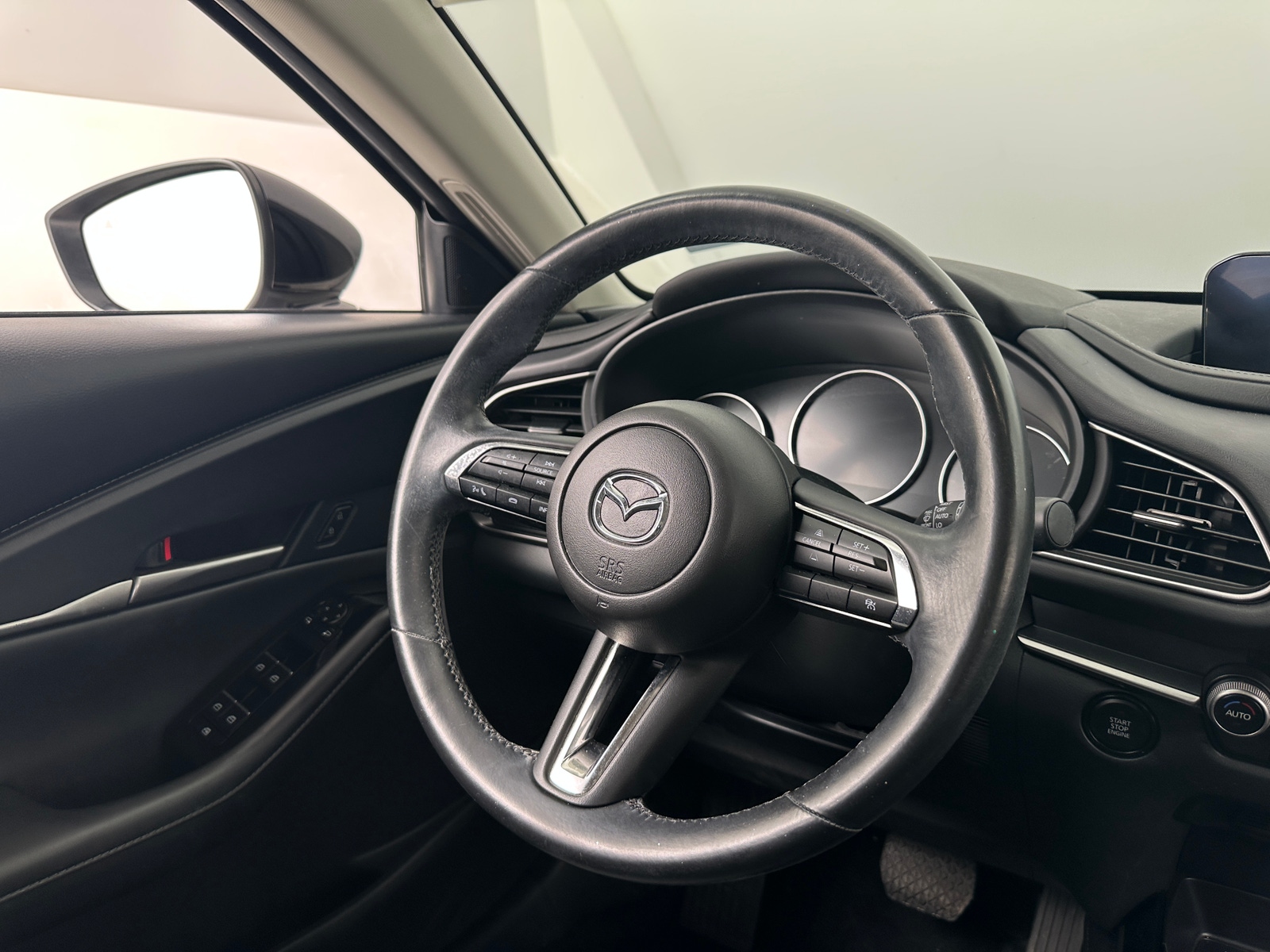 Thumbnail: 2024 Mazda CX-30 - 4