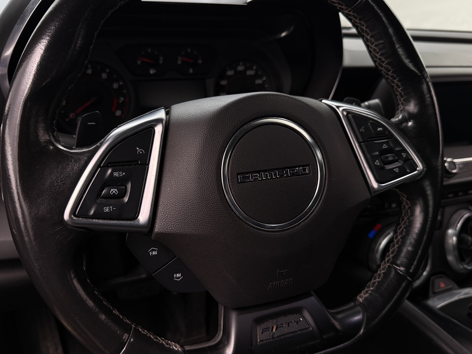 Thumbnail: 2017 Chevrolet Camaro - 4