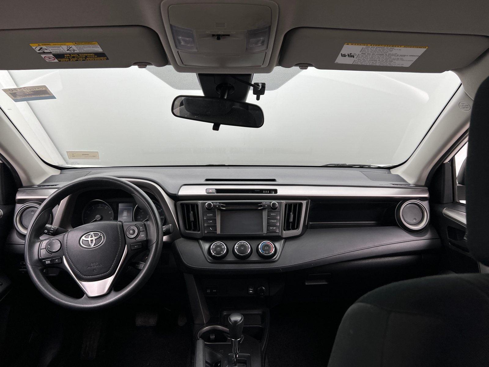 Thumbnail: 2018 Toyota RAV4 - 3