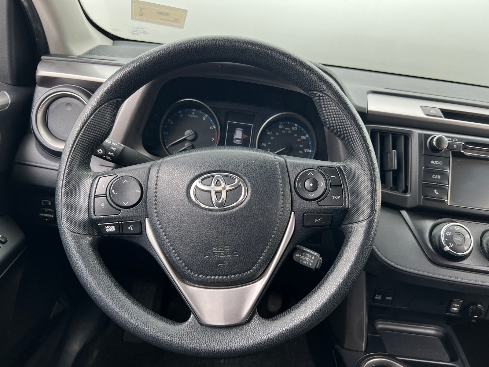 Thumbnail: 2018 Toyota RAV4 - 5