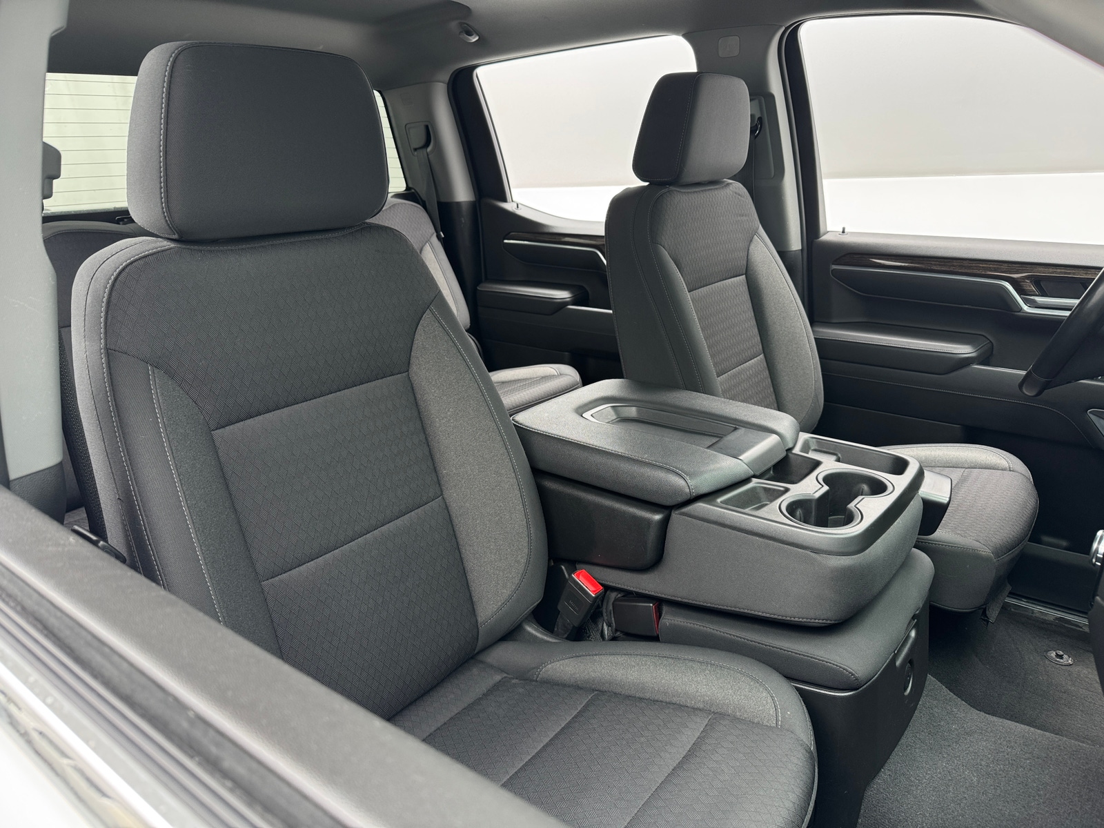 Thumbnail: 2022 GMC Sierra 1500 - 2