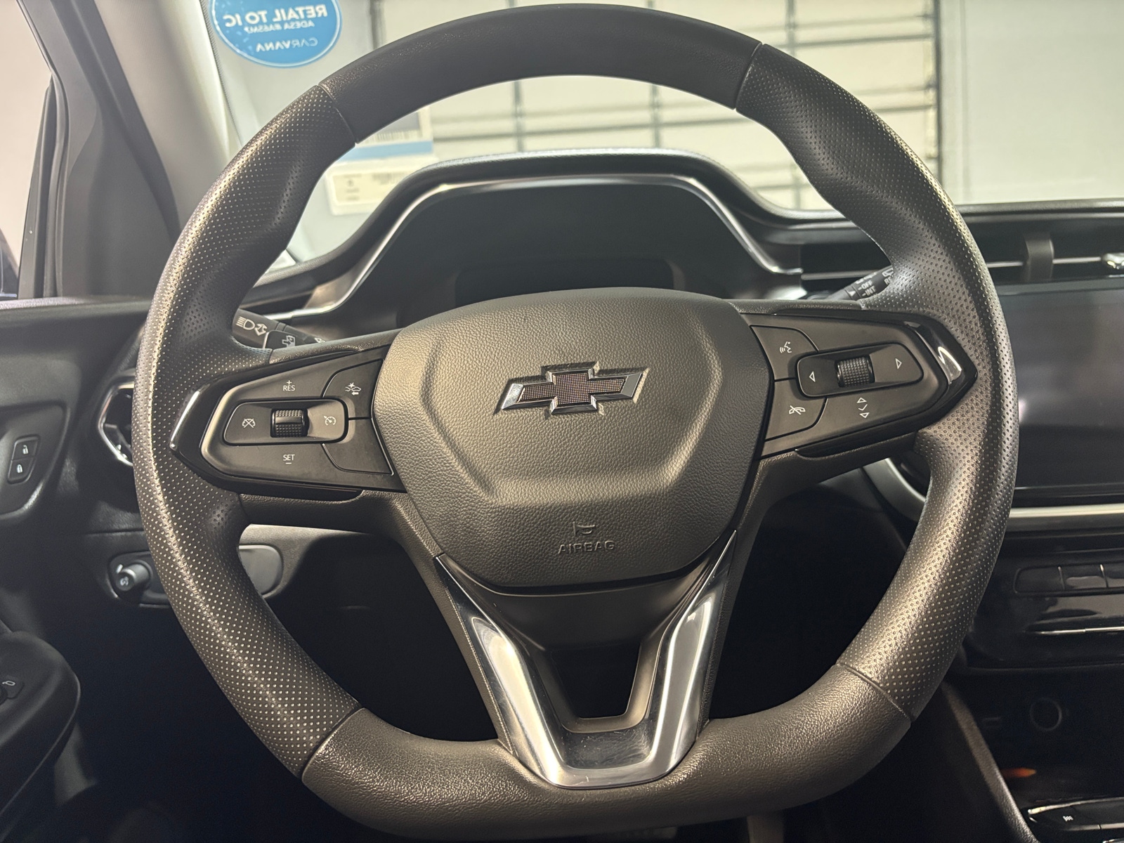 Thumbnail: 2023 Chevrolet Bolt EUV - 5