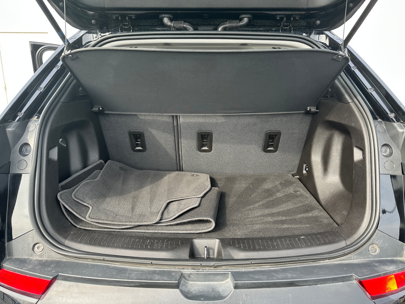 Thumbnail: 2023 Chevrolet Bolt EUV - 7