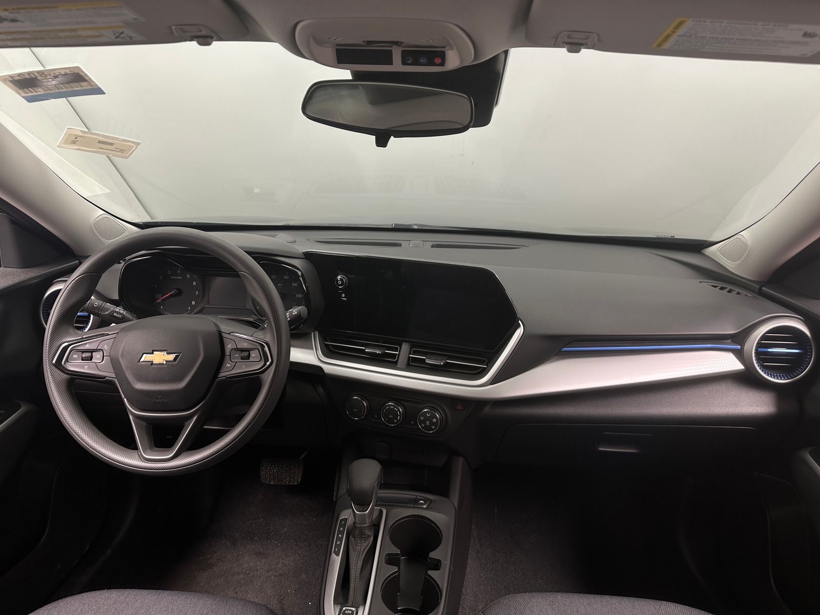 Thumbnail: 2024 Chevrolet Trax - 3