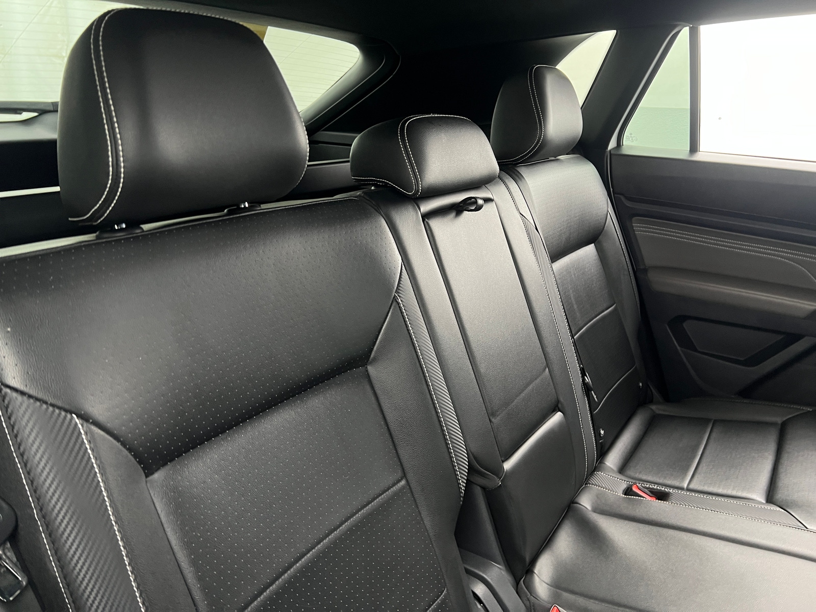 Thumbnail: 2022 Volkswagen Atlas - 5