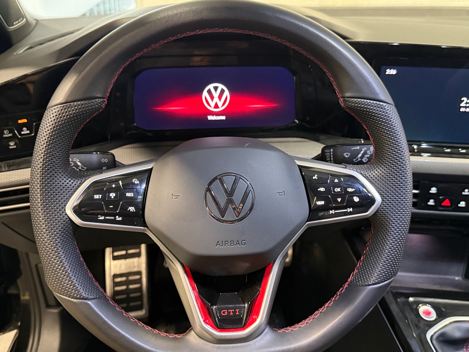 Thumbnail: 2024 Volkswagen Golf - 5