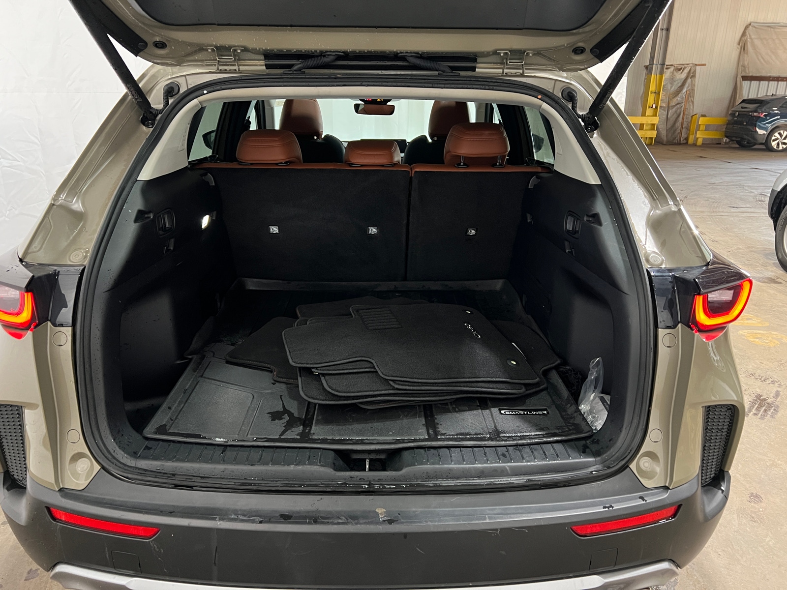 Thumbnail: 2024 Mazda CX-50 - 6