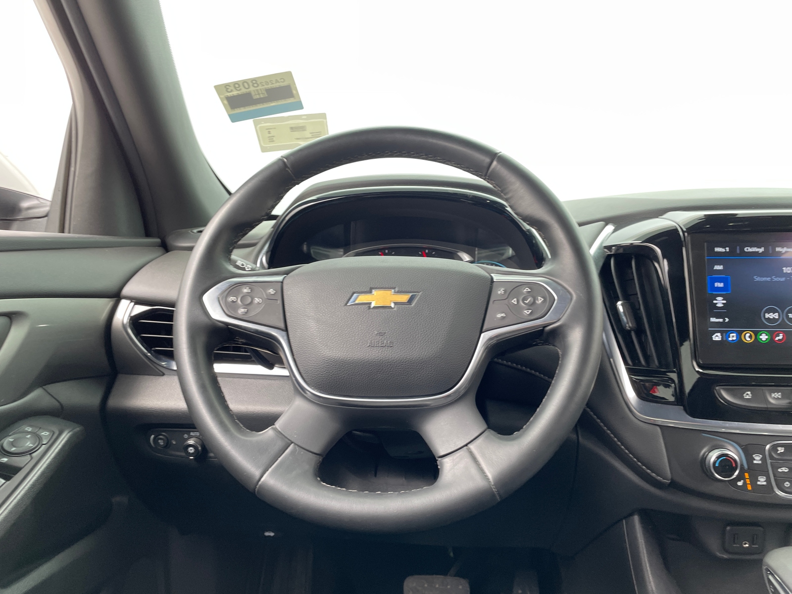 Thumbnail: 2023 Chevrolet Traverse - 5