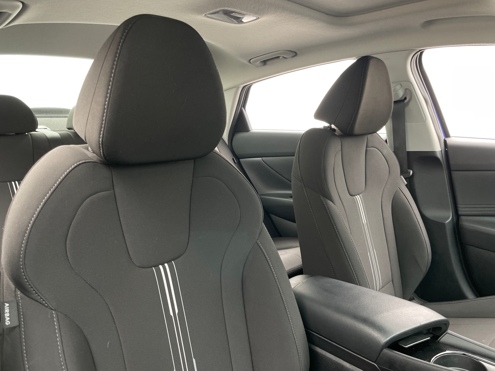 Thumbnail: 2025 Hyundai Elantra - 2