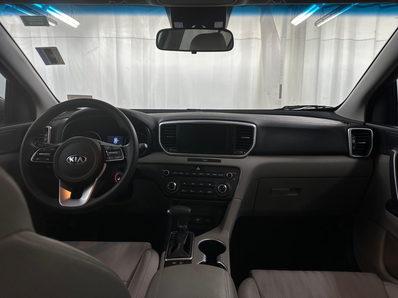 Thumbnail: 2020 Kia Sportage - 3