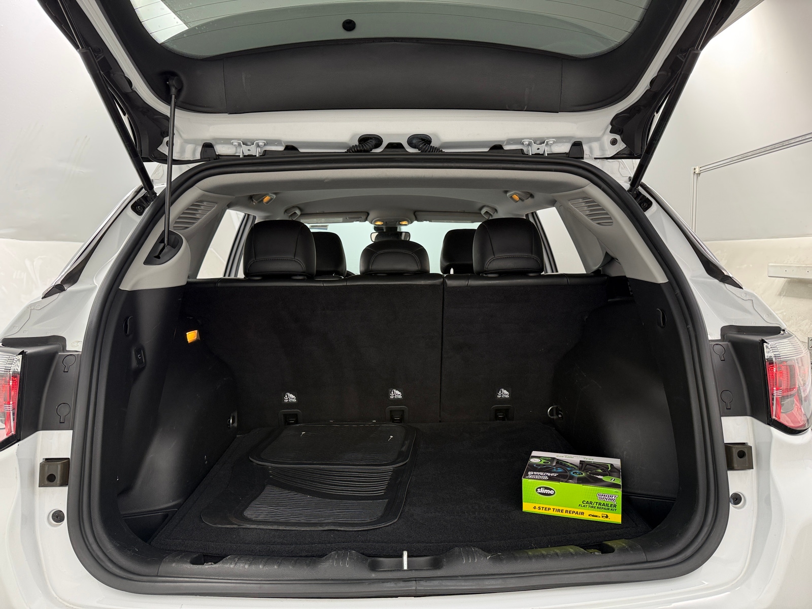 Thumbnail: 2022 Jeep Compass - 6