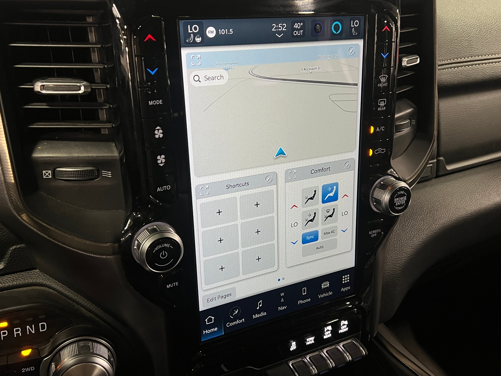 Thumbnail: 2022 RAM 1500 - 3