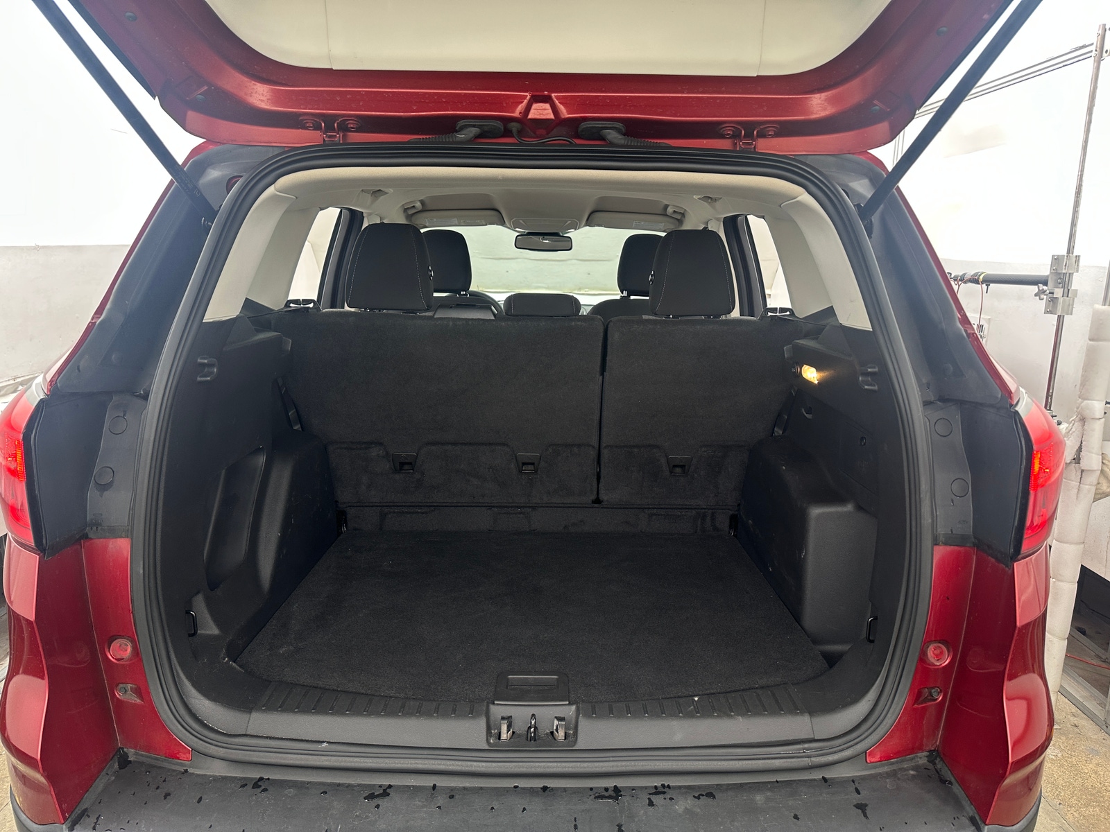 Thumbnail: 2019 Ford Escape - 7