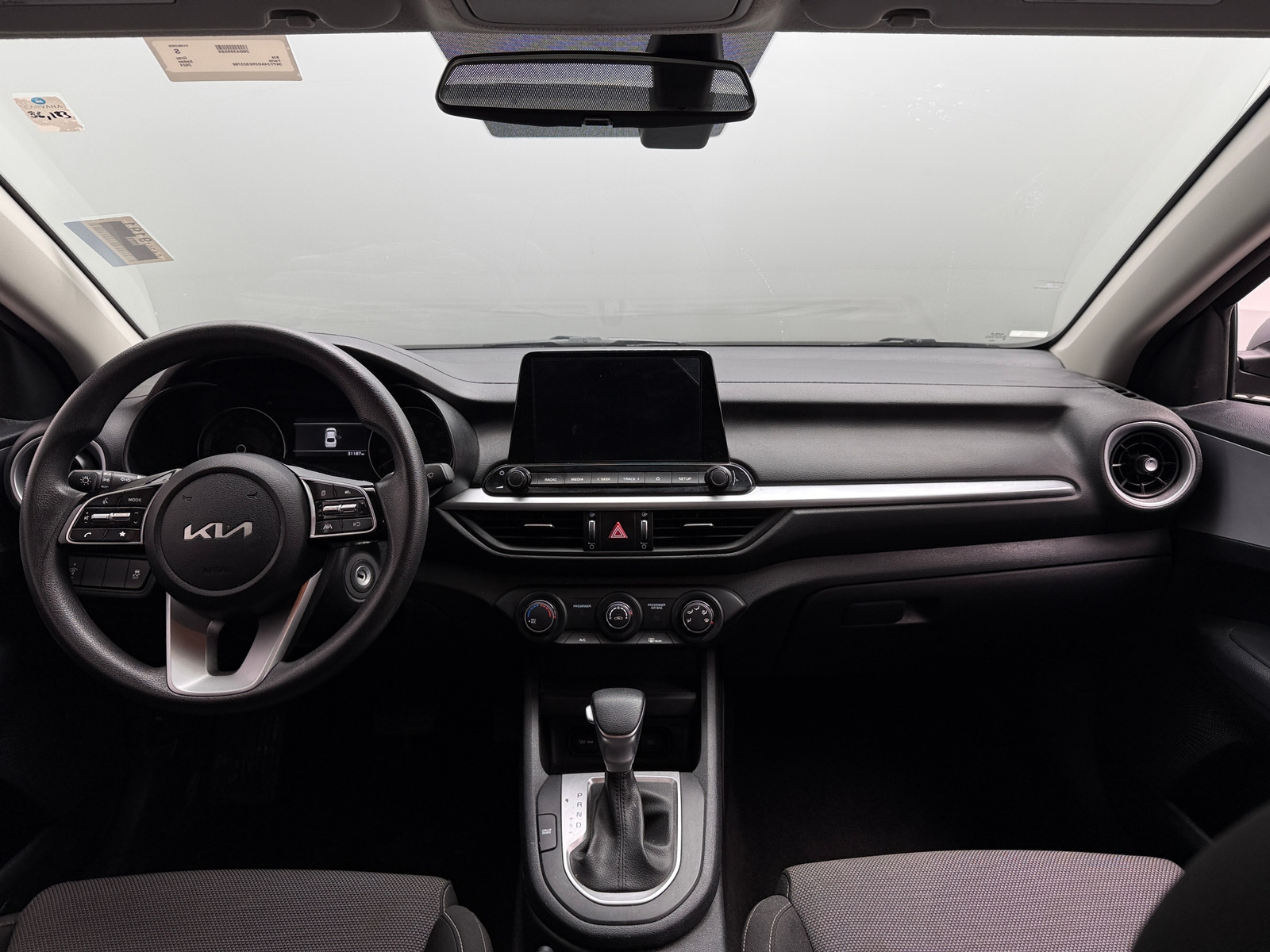 Thumbnail: 2024 Kia Forte - 3