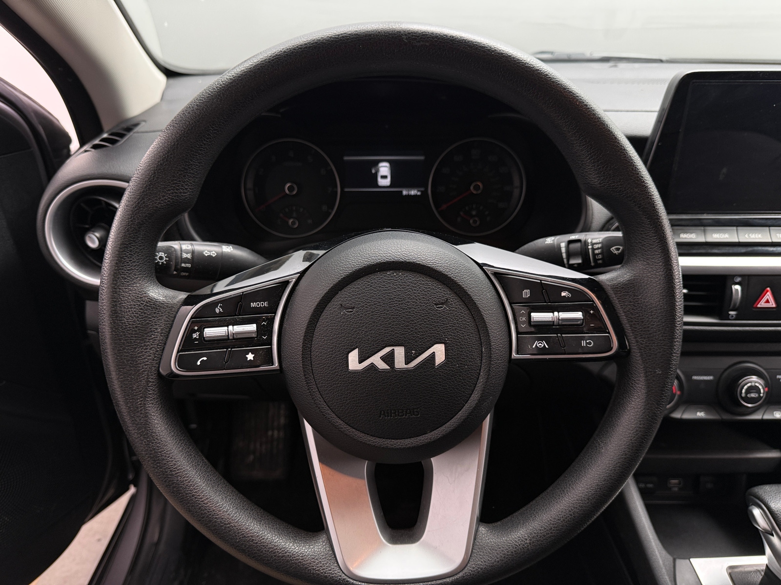 Thumbnail: 2024 Kia Forte - 5