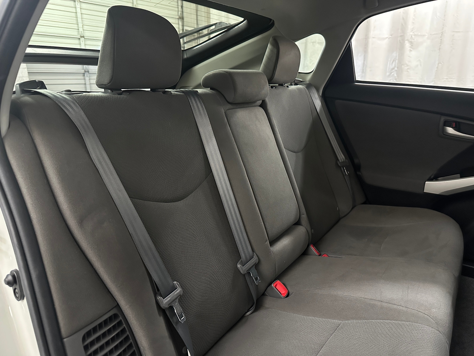 Thumbnail: 2015 Toyota Prius - 6