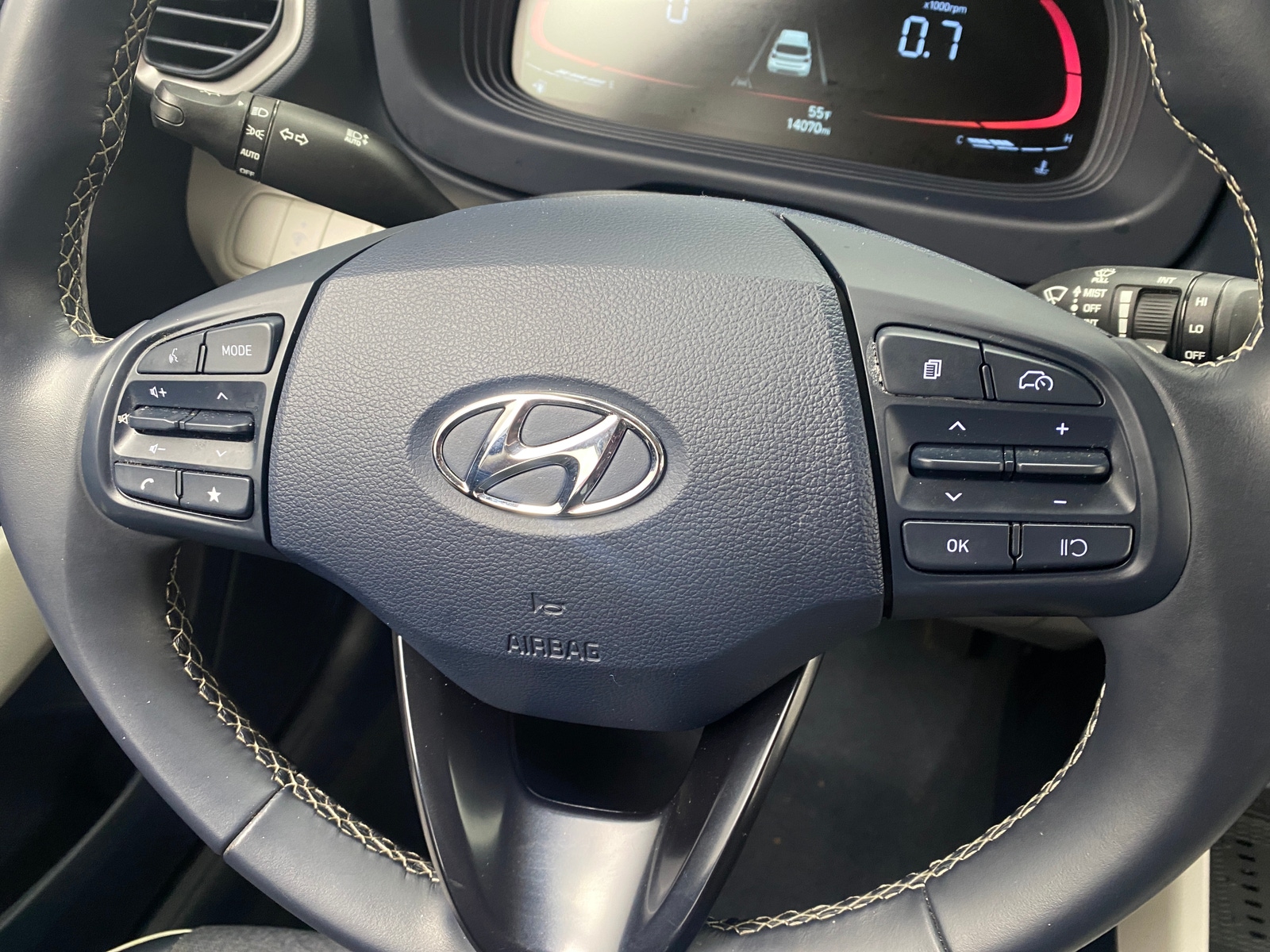 Thumbnail: 2025 Hyundai Venue - 5