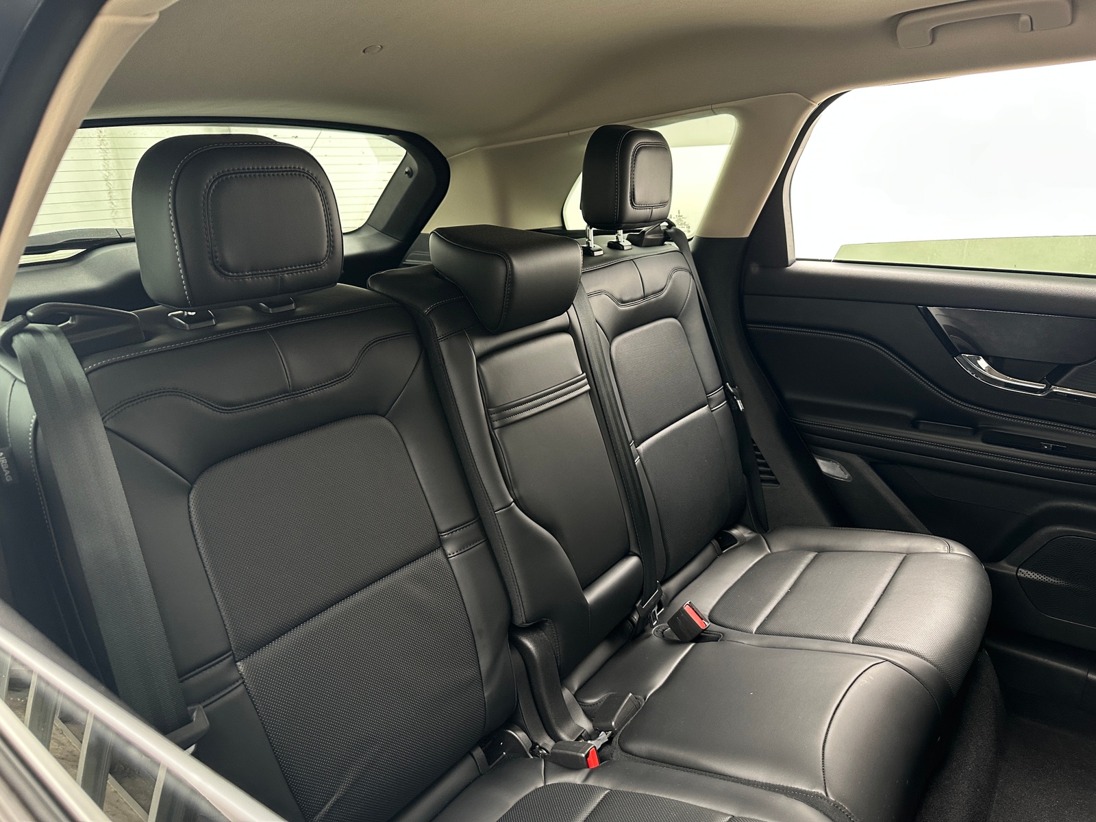 Thumbnail: 2023 Lincoln Corsair - 5