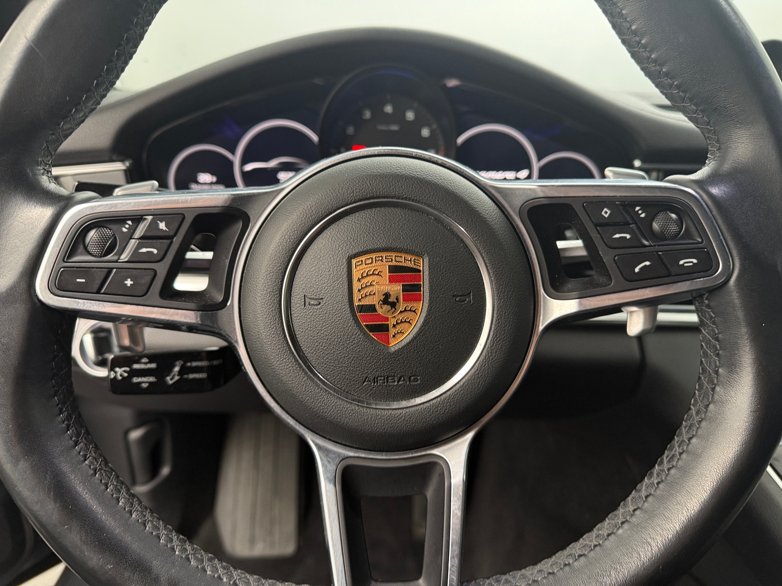 Thumbnail: 2018 Porsche Panamera - 4