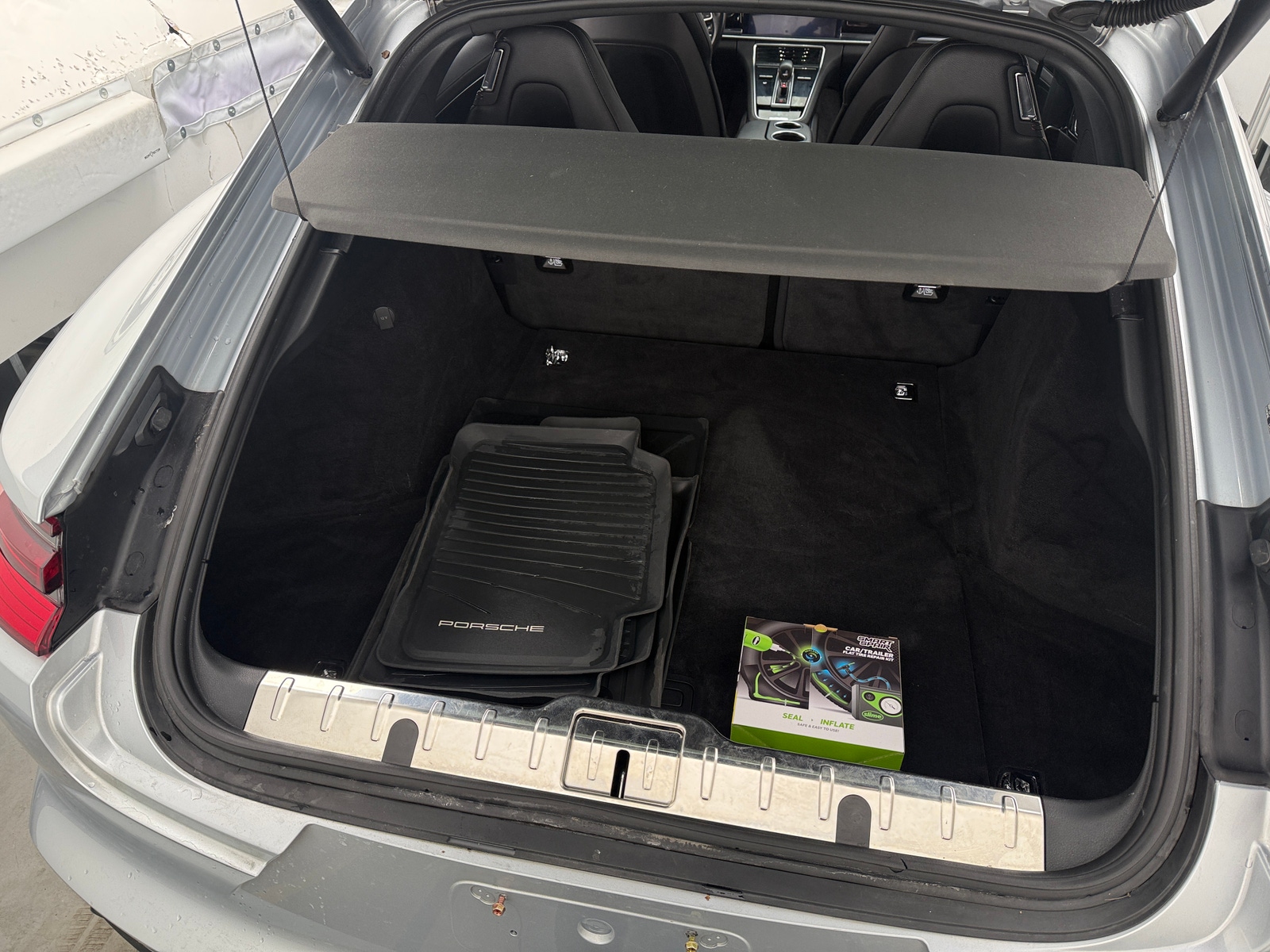 Thumbnail: 2018 Porsche Panamera - 6