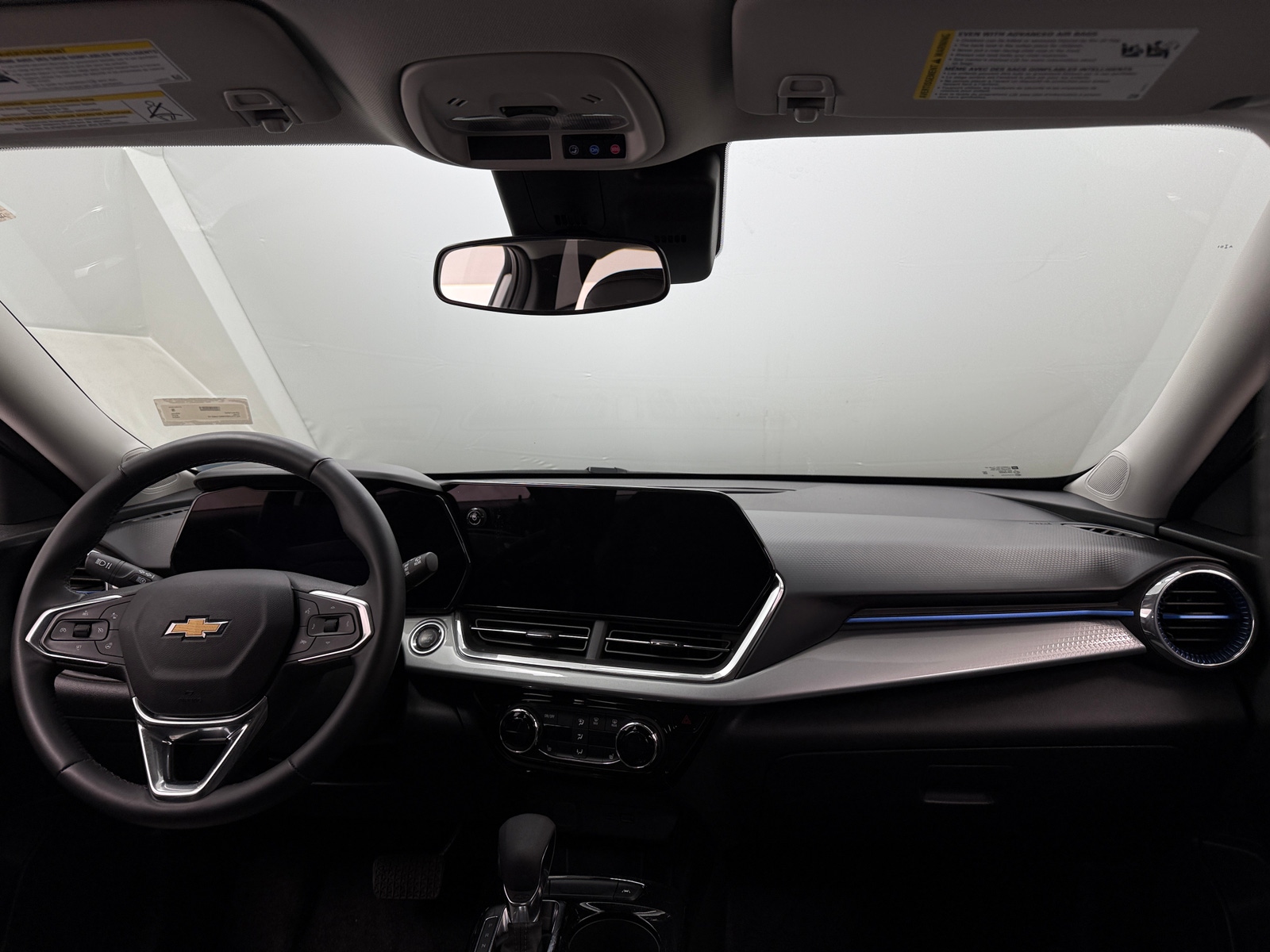 Thumbnail: 2024 Chevrolet Trax - 3