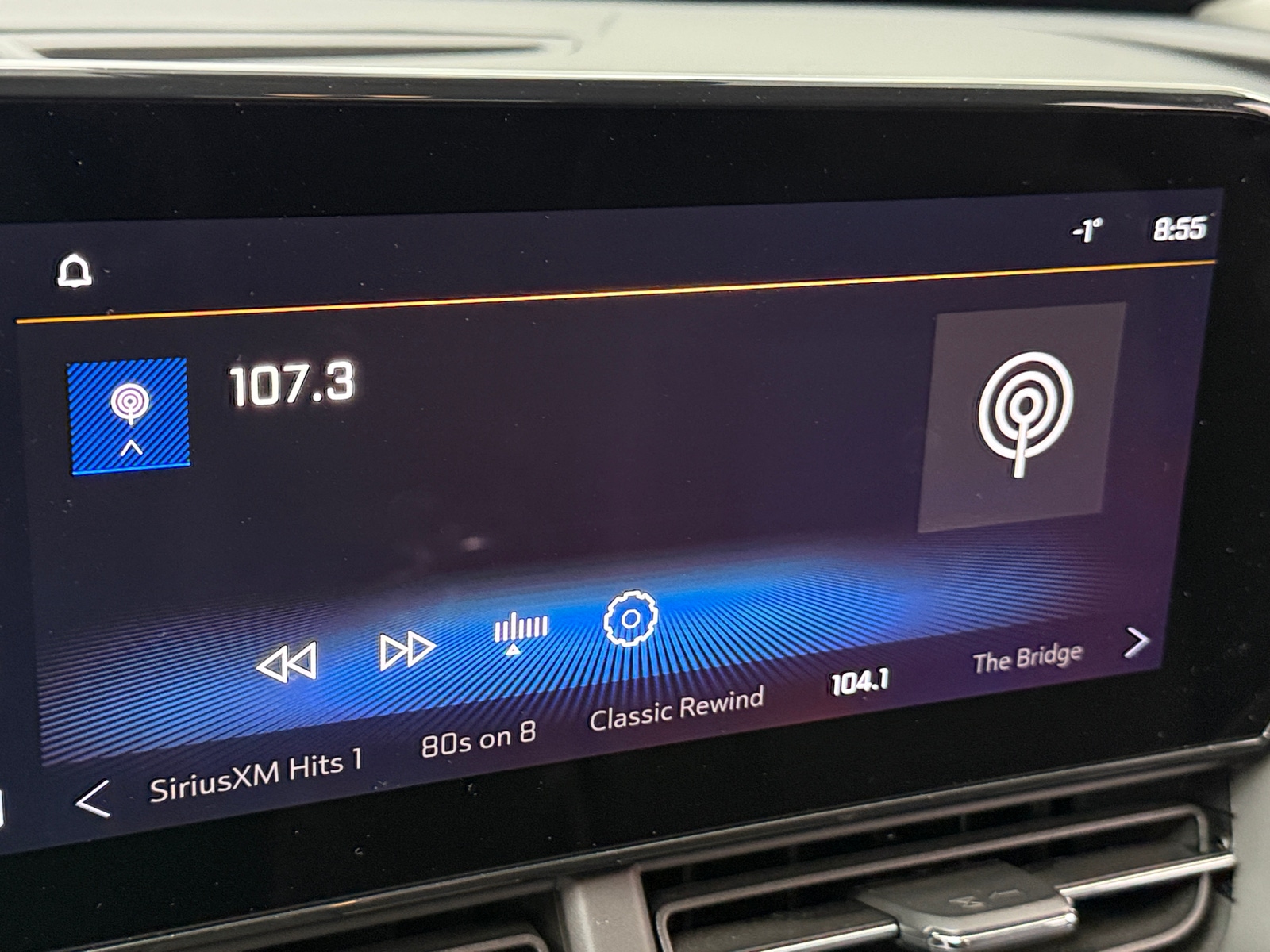 Thumbnail: 2024 Chevrolet Trax - 4