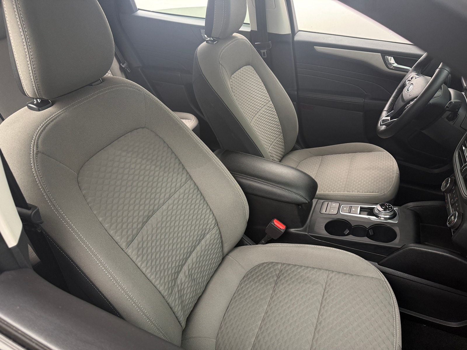 Thumbnail: 2021 Ford Escape - 2