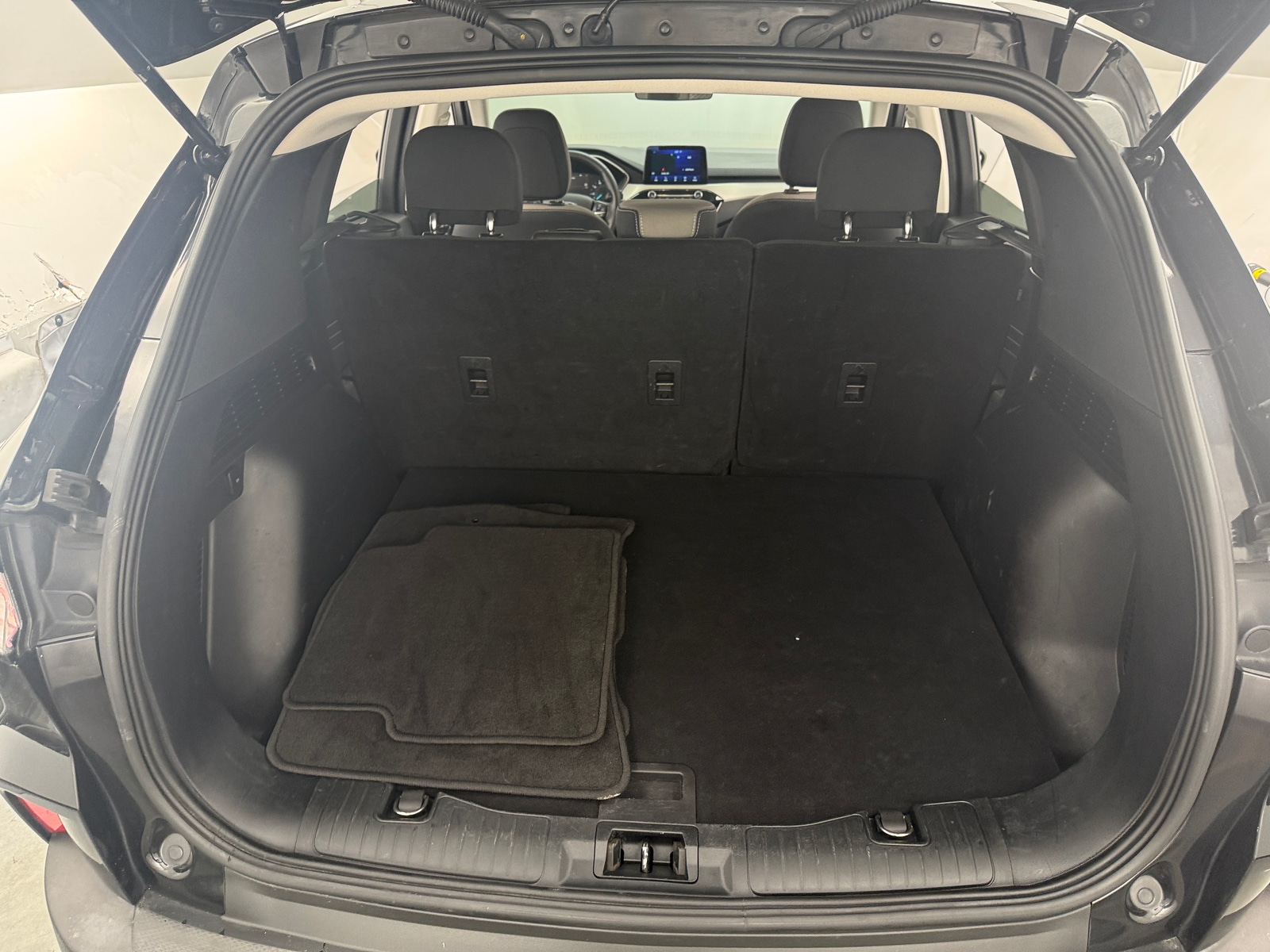 Thumbnail: 2021 Ford Escape - 7