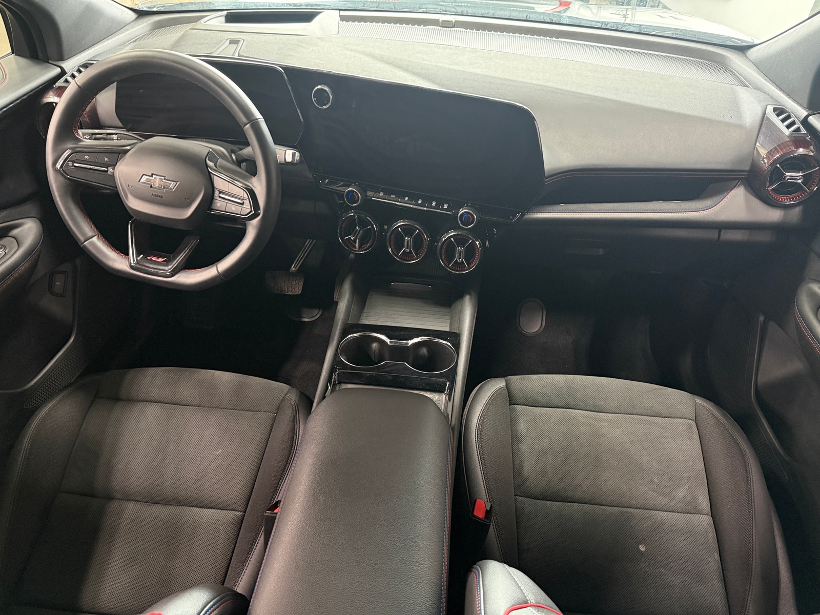 Thumbnail: 2024 Chevrolet Blazer EV - 2