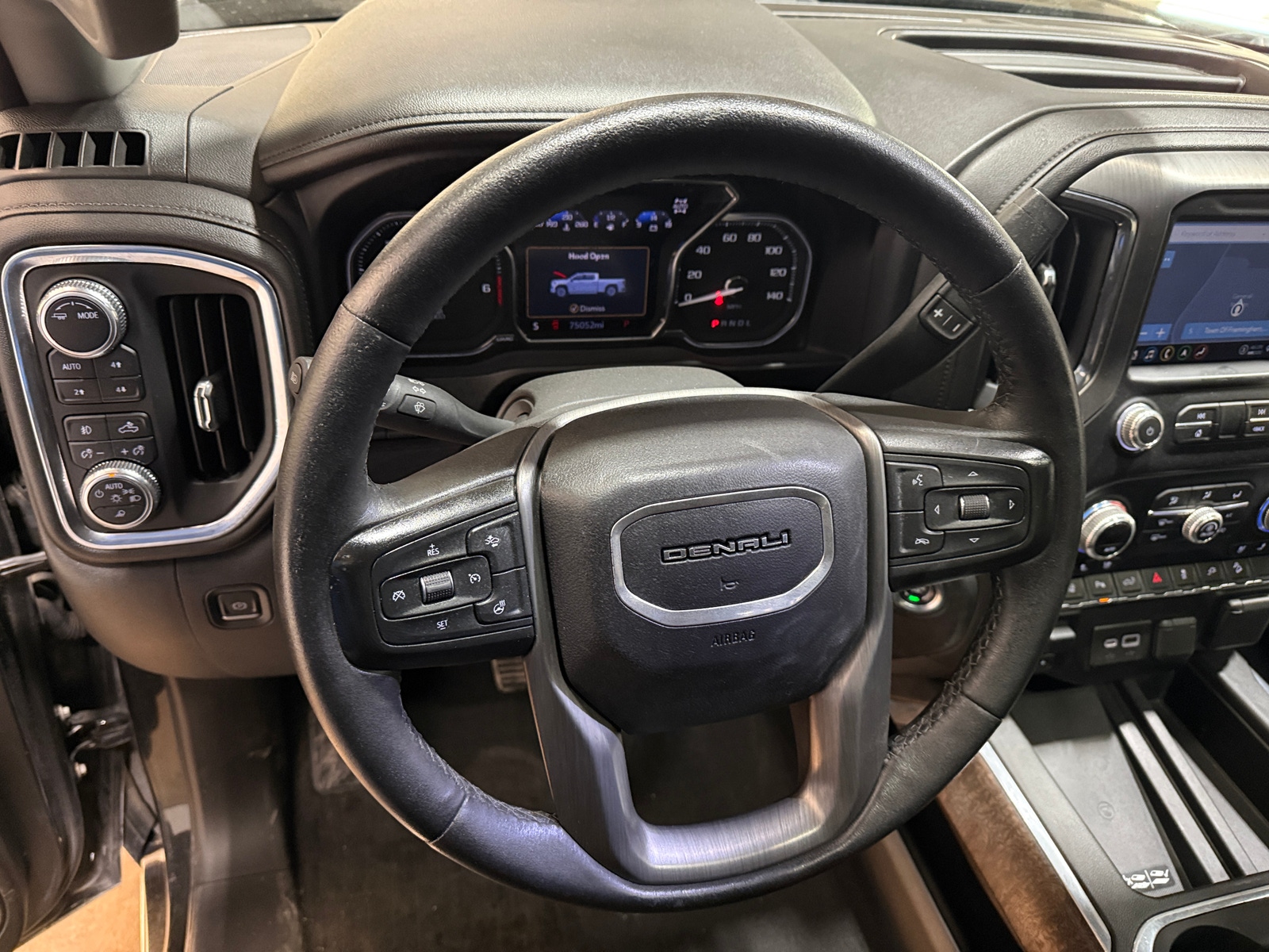 Thumbnail: 2022 GMC Sierra 2500 - 5