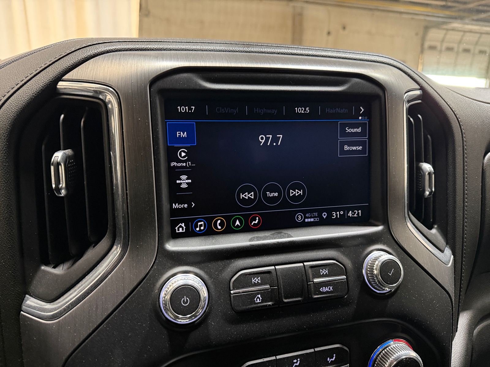 Thumbnail: 2022 GMC Sierra 2500 - 4