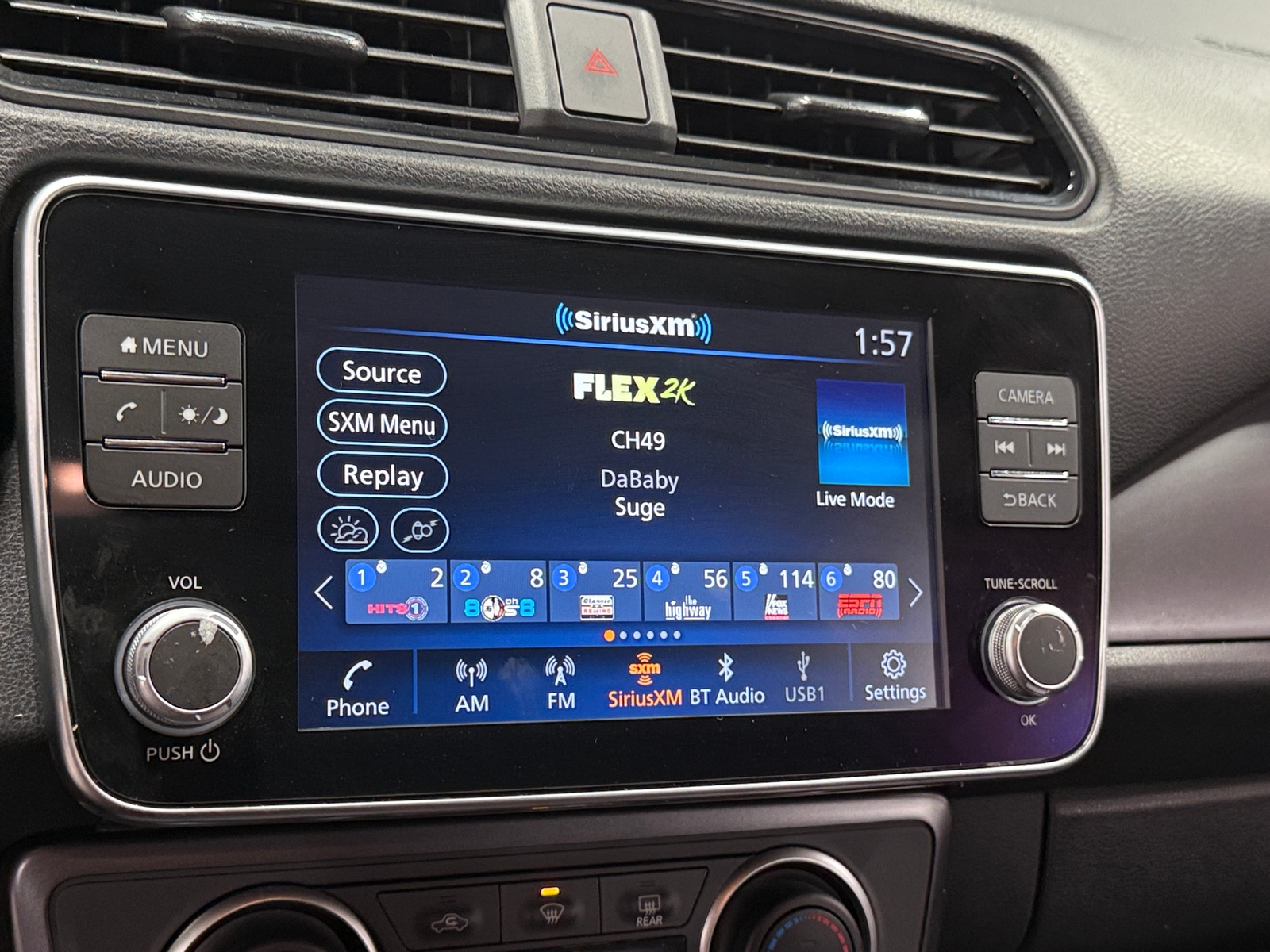 Thumbnail: 2025 Nissan Leaf - 4